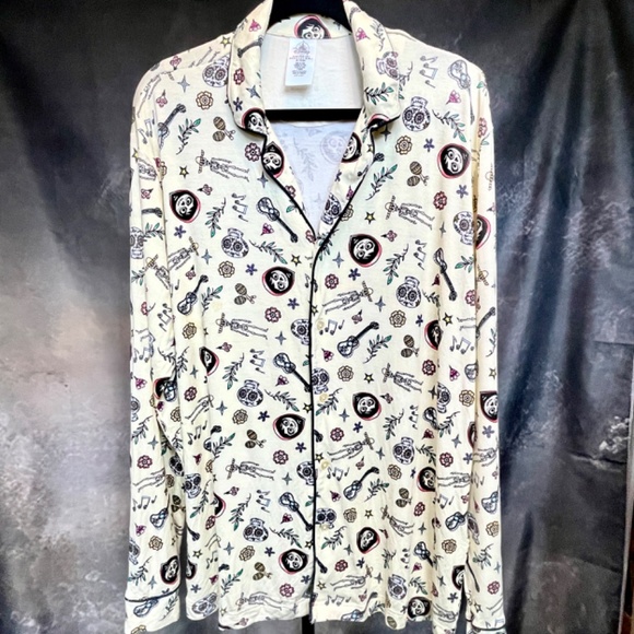 Used With Tag Disney-Pixar Coco Sleep Set Pajamas, Adult Small - Picture 1 of 13